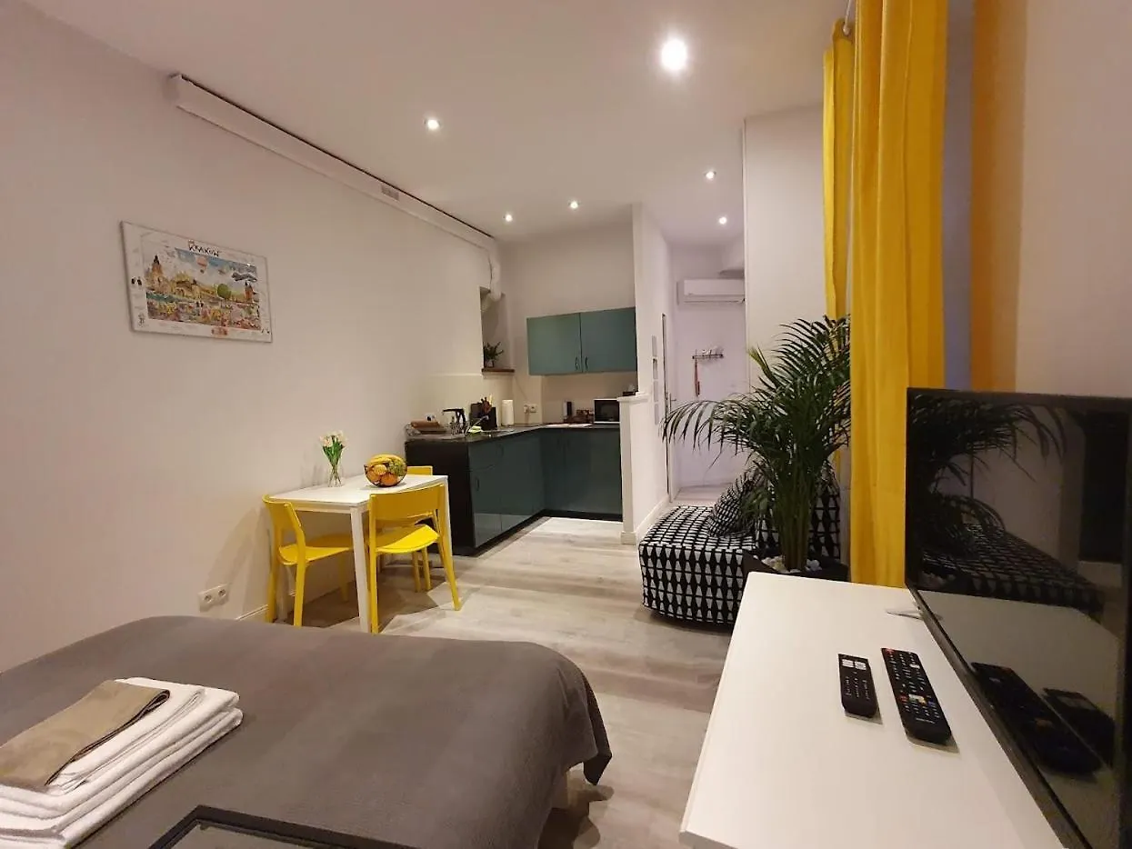 L-2 Krakow Center Studio O&P Apartfamily Polsko